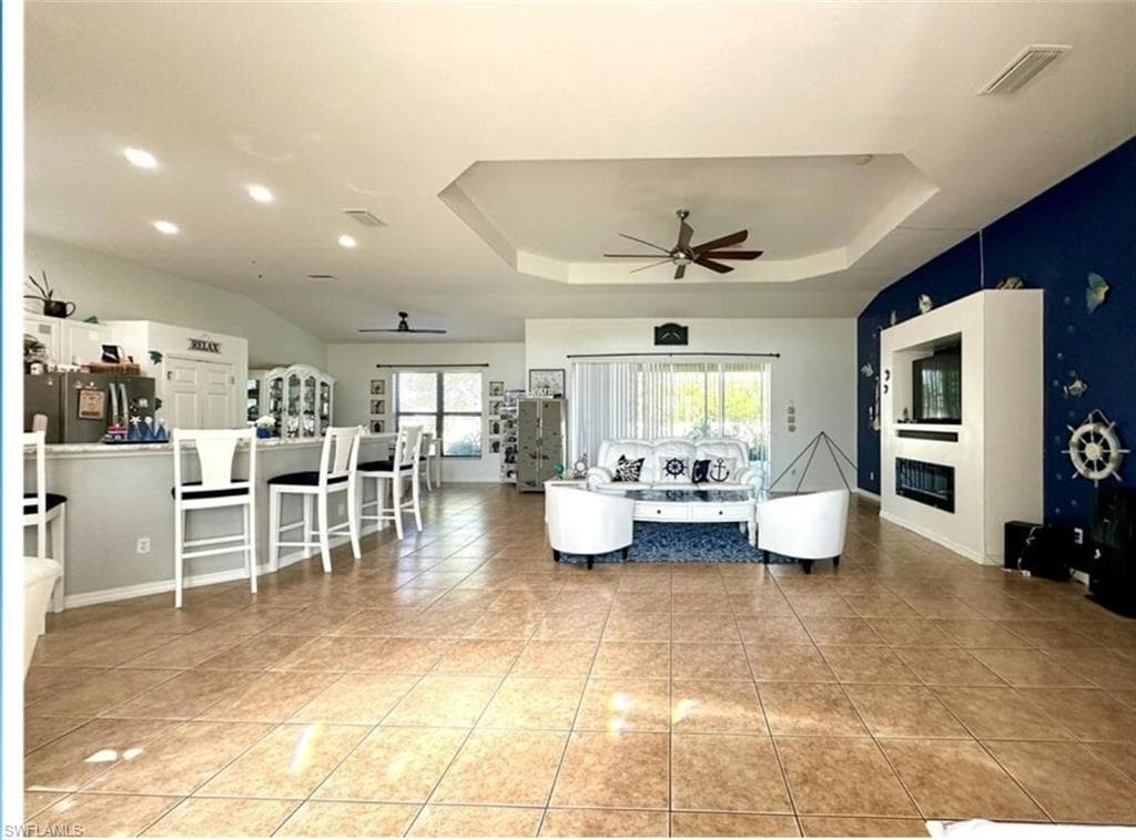 1012 33rd Pl, Cape Coral, FL 33993-6