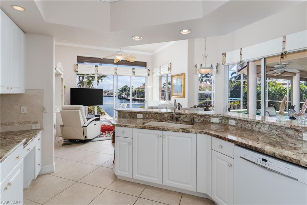79 Copperfield Ct, Marco Island, FL 34145-10