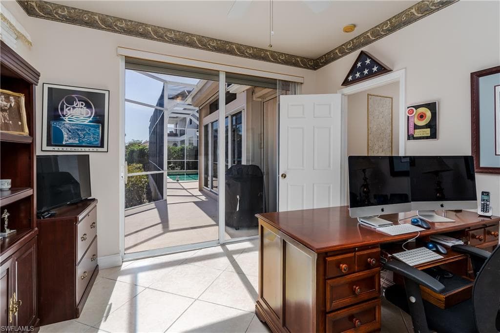 79 Copperfield Ct, Marco Island, FL 34145-19