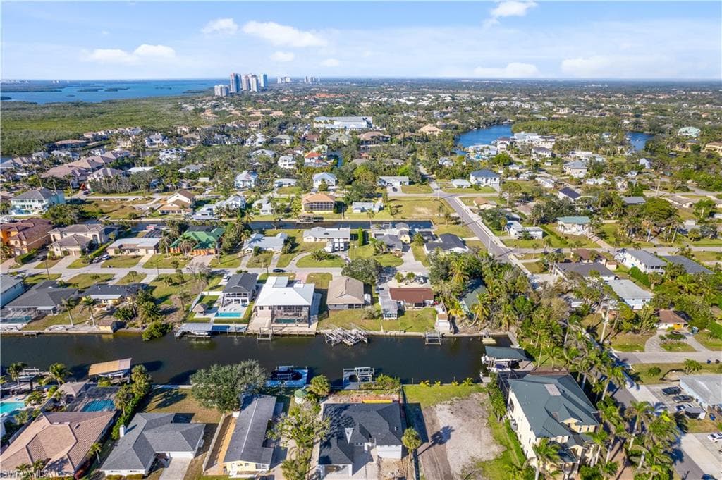4815 Esplanade St, Bonita Springs, FL 34134-9