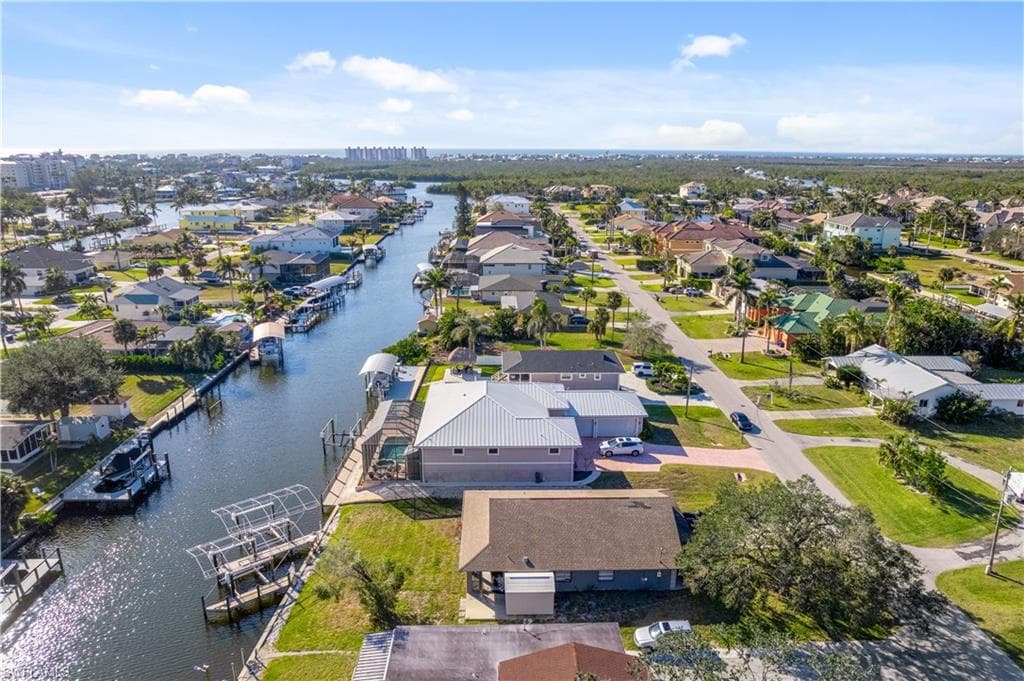 4815 Esplanade St, Bonita Springs, FL 34134-1