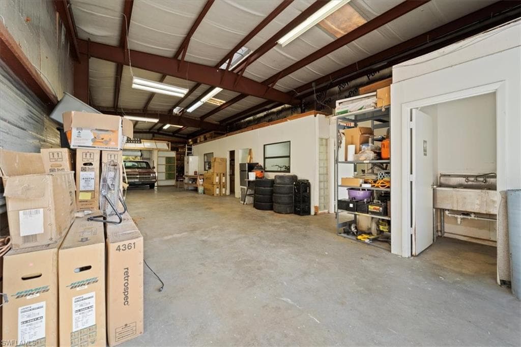 3037 Van Buren Ave, Naples, FL 34112-16