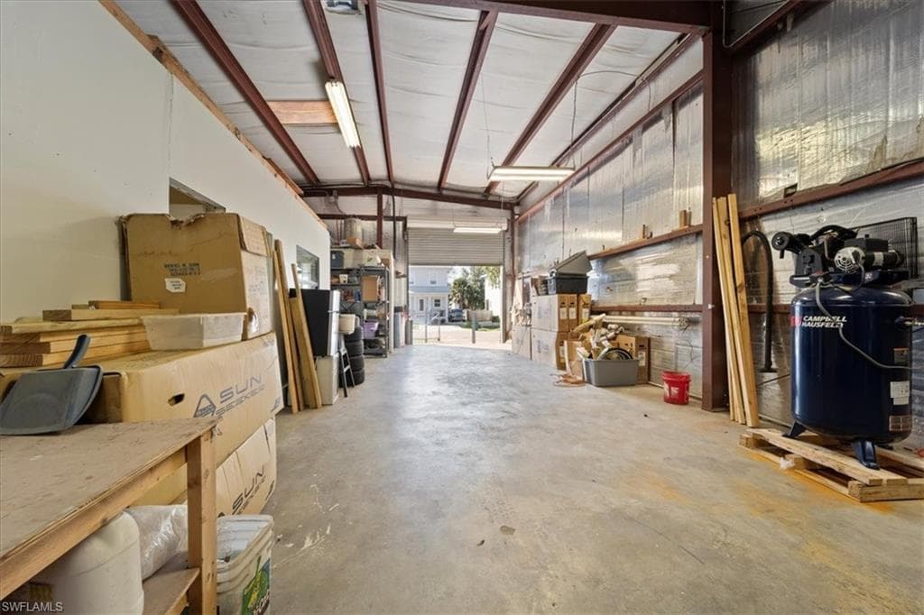 3037 Van Buren Ave, Naples, FL 34112-18