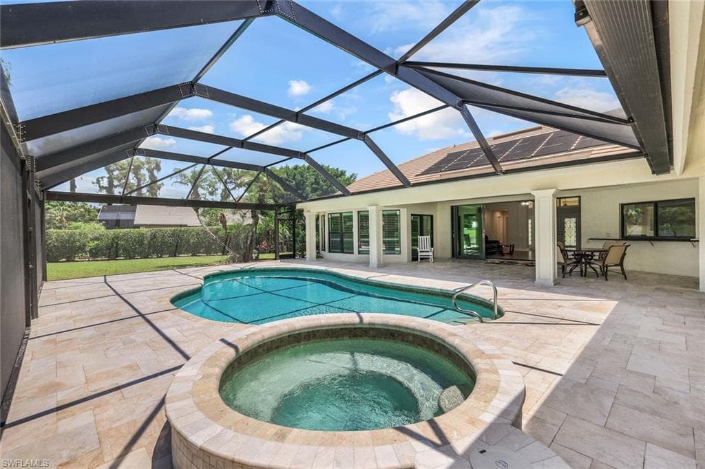 13123 Valewood Dr, Naples, FL 34119-15