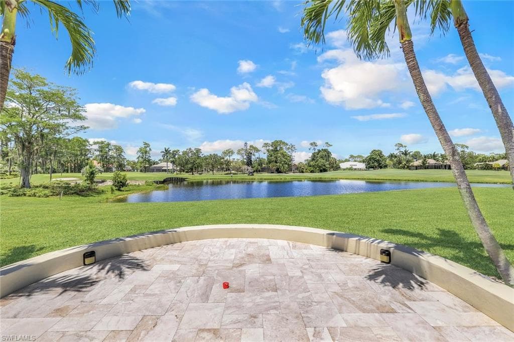 13123 Valewood Dr, Naples, FL 34119-22