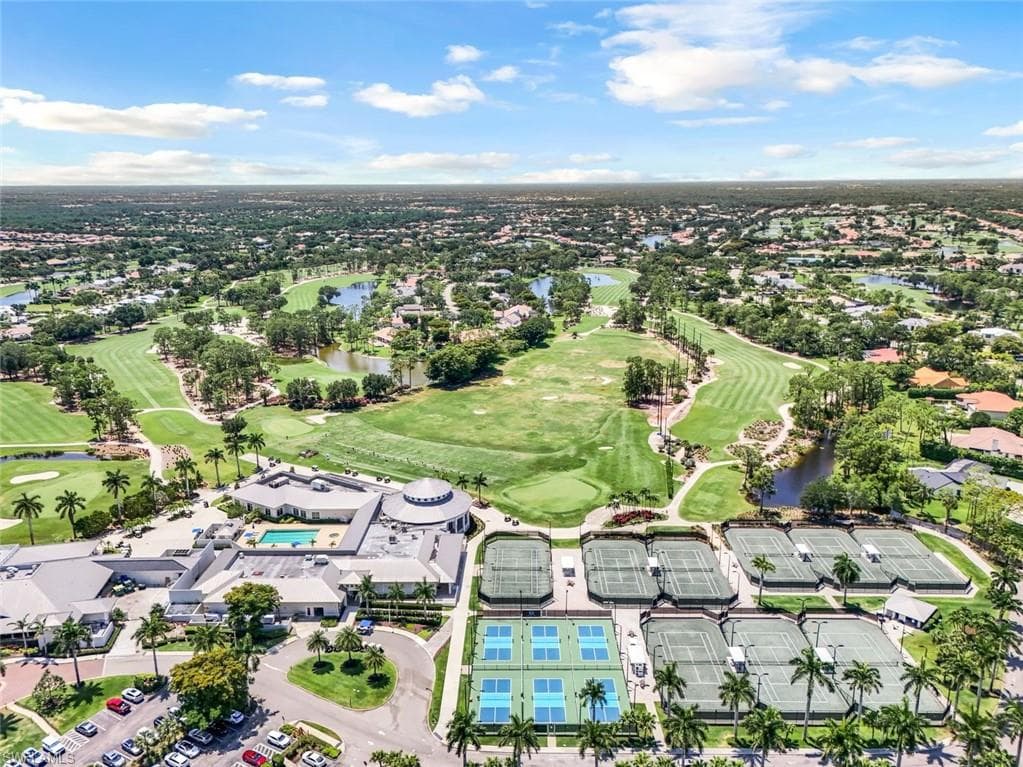 13123 Valewood Dr, Naples, FL 34119-34