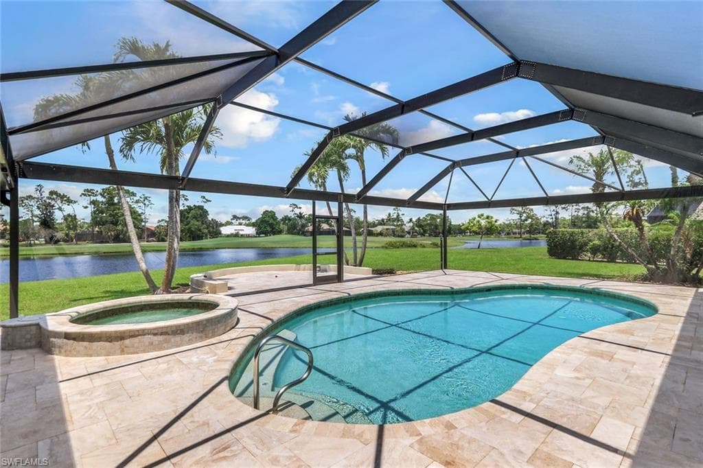 13123 Valewood Dr, Naples, FL 34119-3
