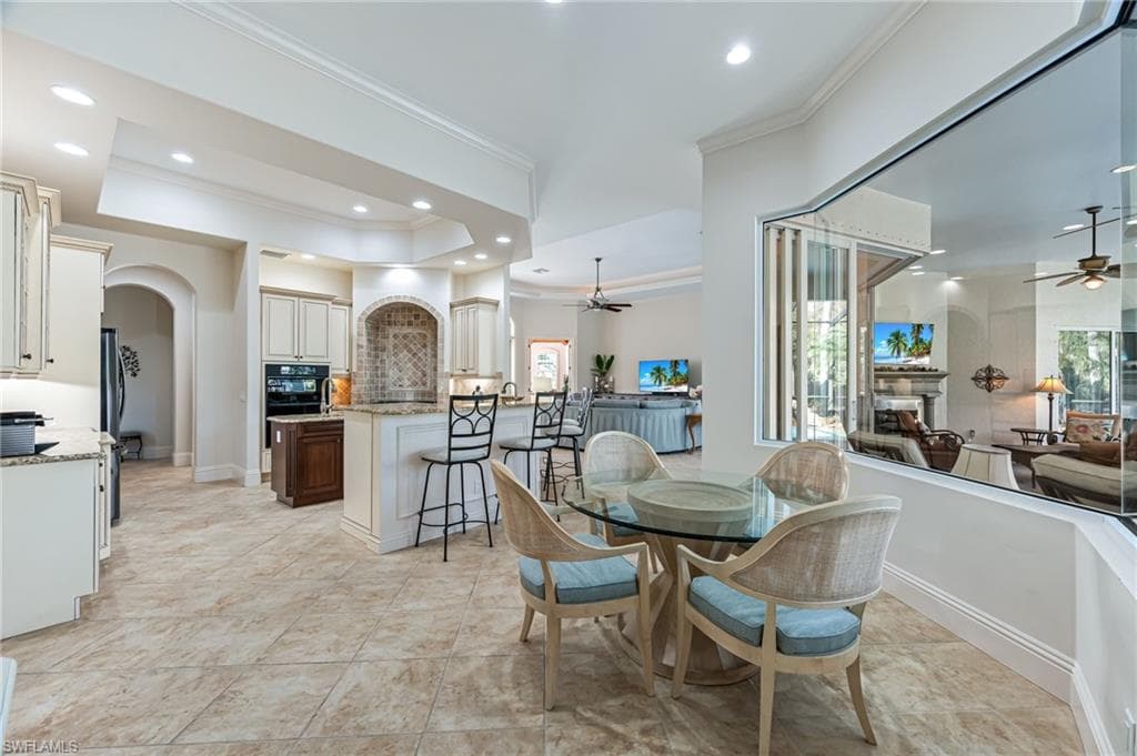 7610 Palmer Ct, Naples, FL 34113-14