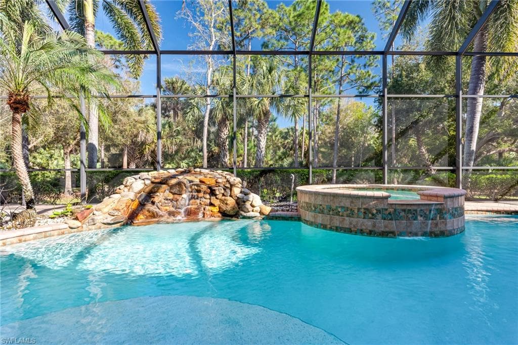 7610 Palmer Ct, Naples, FL 34113-34