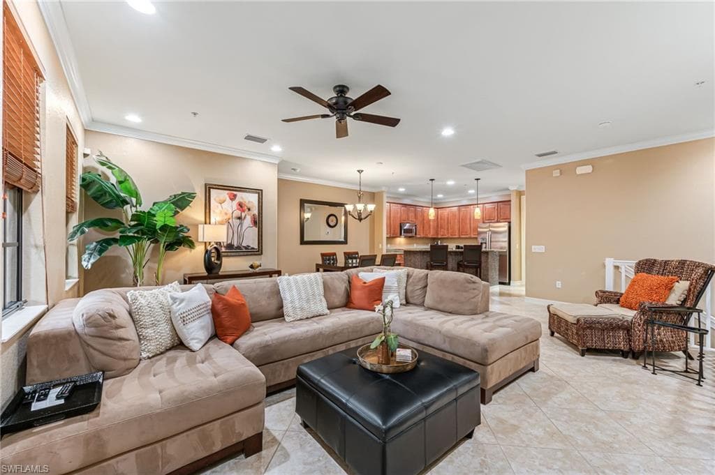 9155 Delano St 9804, Naples, FL 34113-2