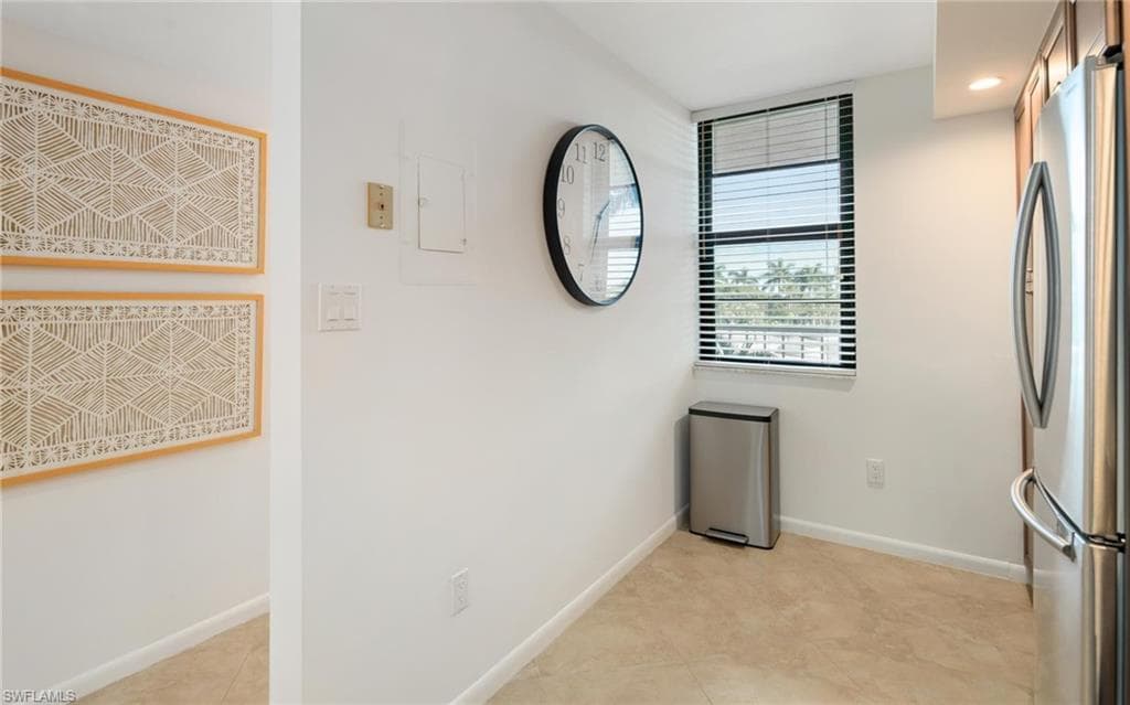 380 Seaview Ct 301, Marco Island, FL 34145-14