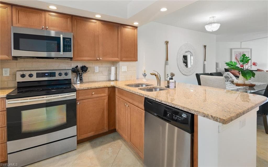 380 Seaview Ct 301, Marco Island, FL 34145-8