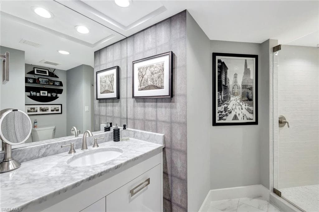 6001 Pelican Bay Blvd 1405, Naples, FL 34108-25