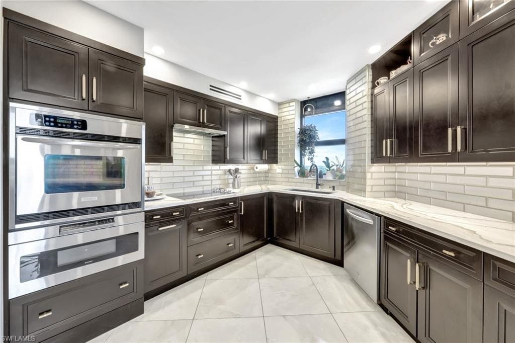 6001 Pelican Bay Blvd 1405, Naples, FL 34108-7