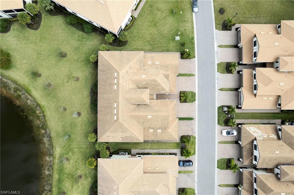 2353 Anguilla Dr 201, Naples, FL 34120-18