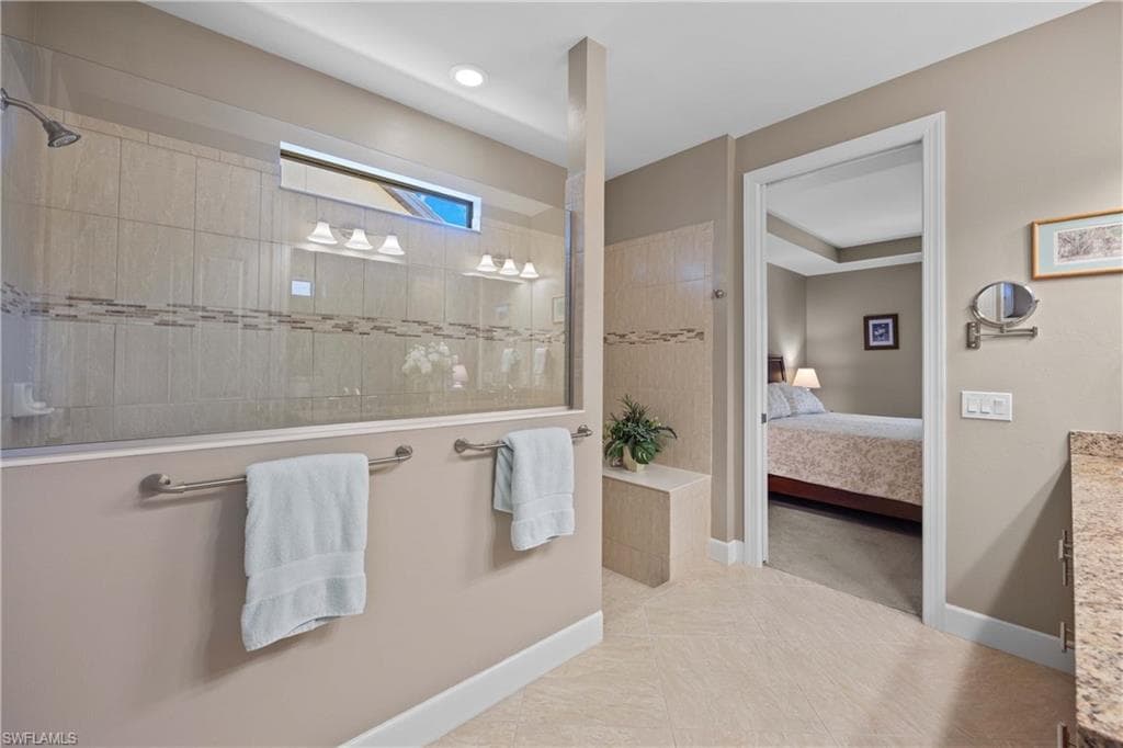 7045 Live Oak Dr, Naples, FL 34114-16