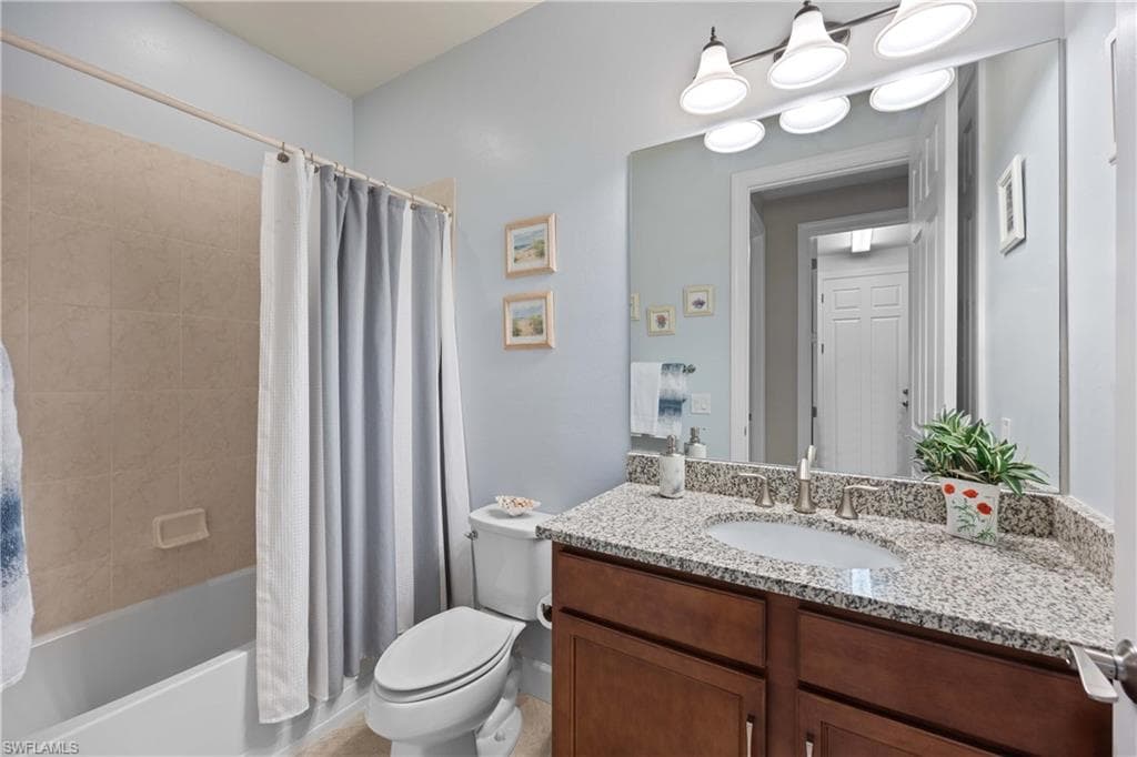 7045 Live Oak Dr, Naples, FL 34114-21
