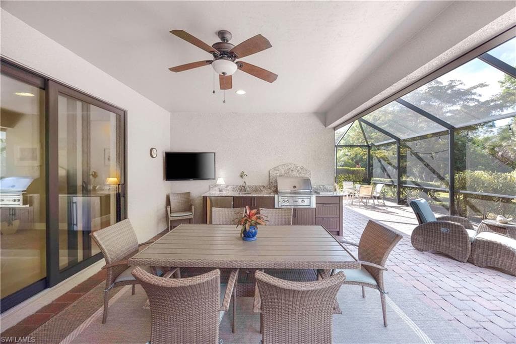 7045 Live Oak Dr, Naples, FL 34114-25