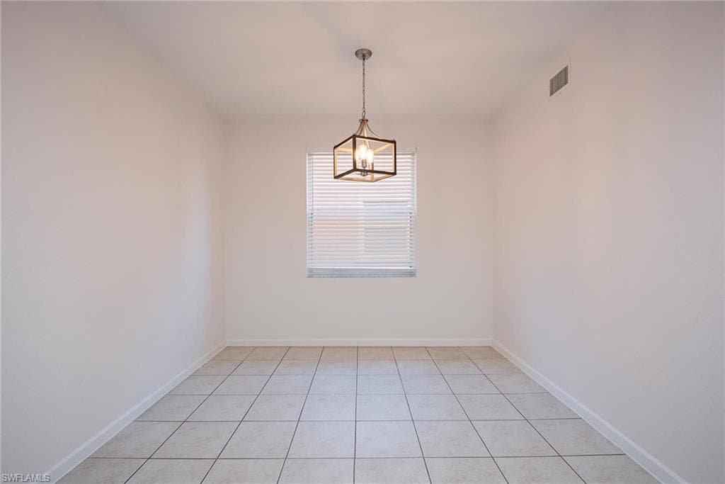 10025 Heather Ln 702, Naples, FL 34119-11