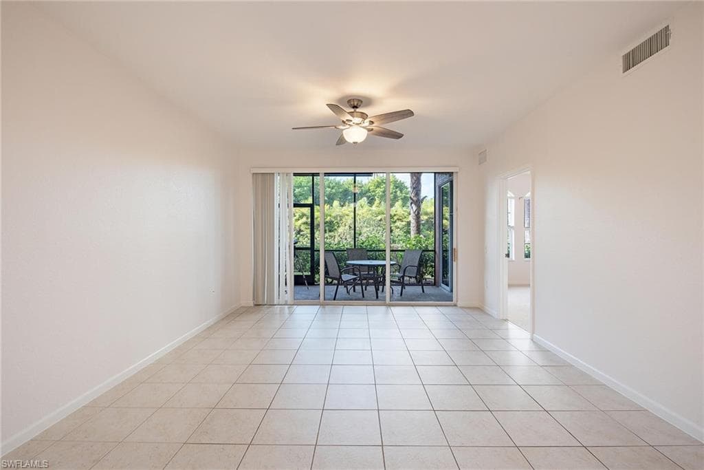 10025 Heather Ln 702, Naples, FL 34119-6
