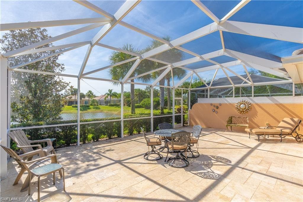 8376 Borboni Ct, Naples, FL 34114-21