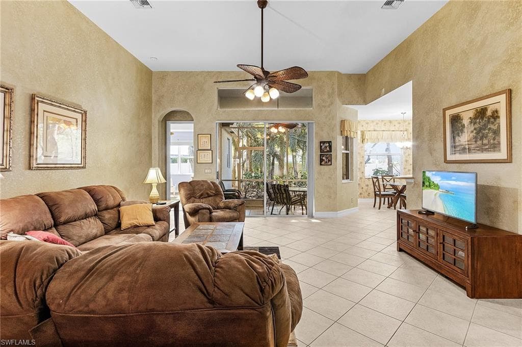 14489 Sterling Oaks Dr, Naples, FL 34110-16