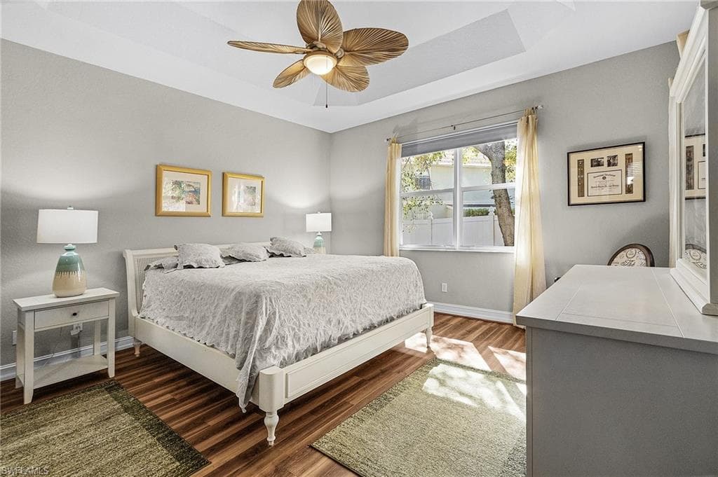 14489 Sterling Oaks Dr, Naples, FL 34110-17