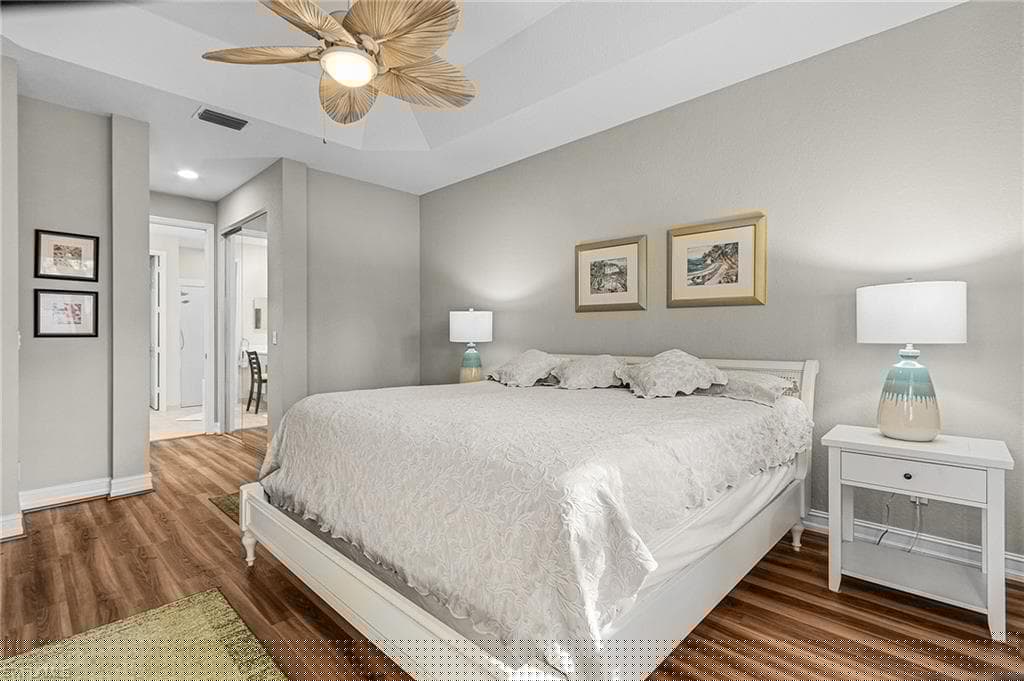 14489 Sterling Oaks Dr, Naples, FL 34110-18