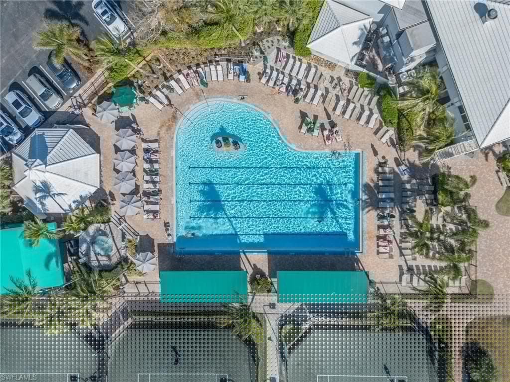 14489 Sterling Oaks Dr, Naples, FL 34110-31