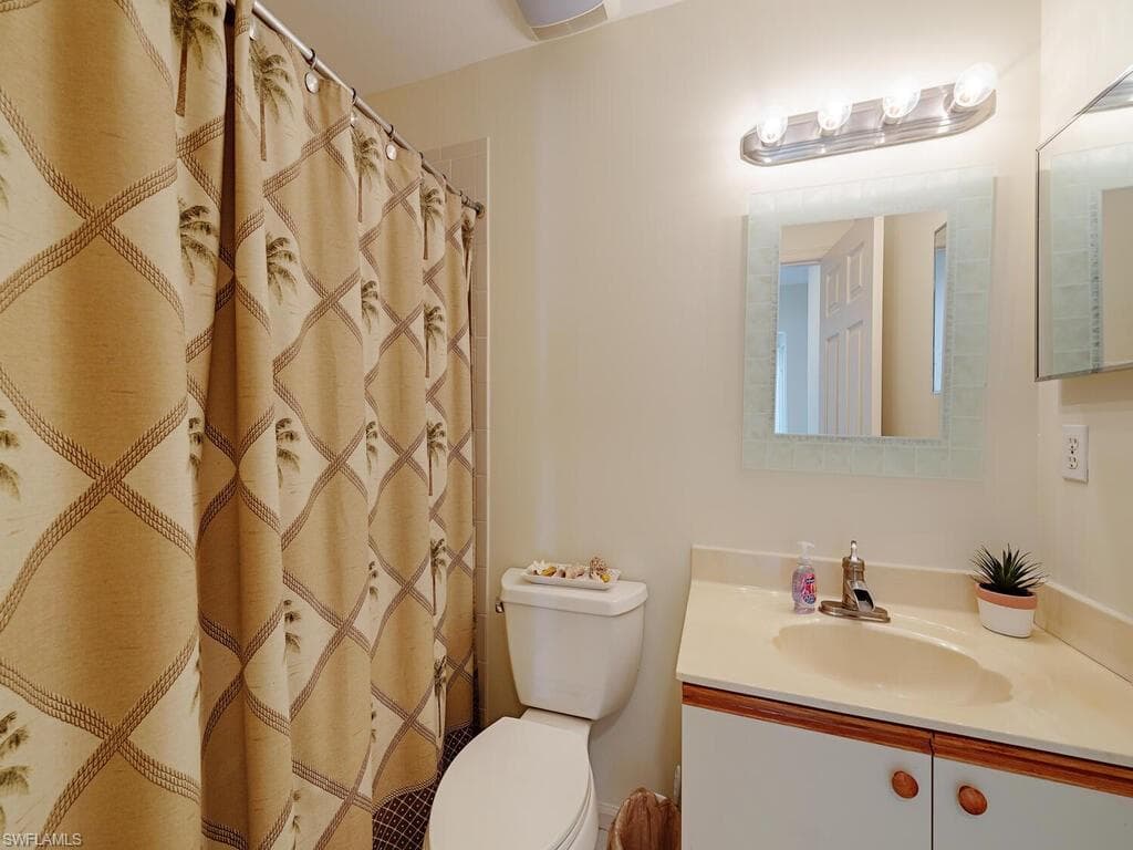 5940 Cranbrook Way A206, Naples, FL 34112-13