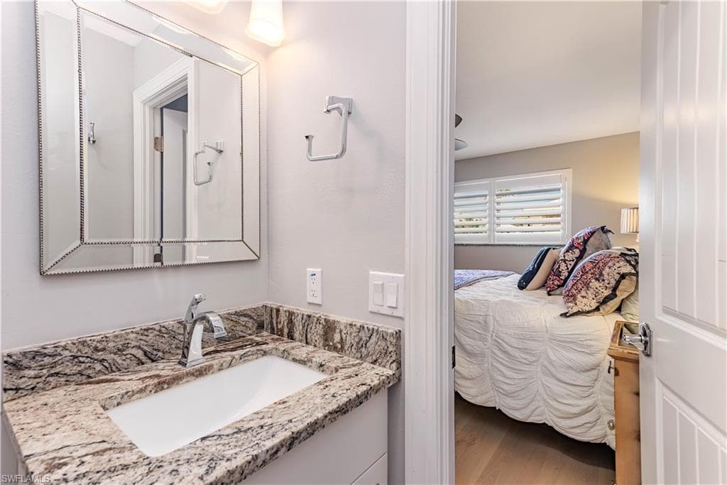 2500 Gulf Shore Blvd N S-4, Naples, FL 34103-8