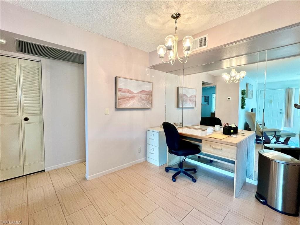 4293 27th Ct SW 203, Naples, FL 34116-12