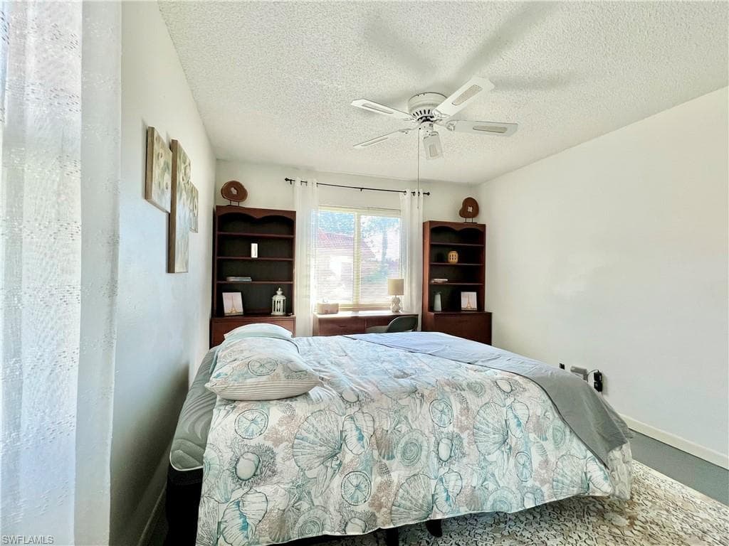 4293 27th Ct SW 203, Naples, FL 34116-20