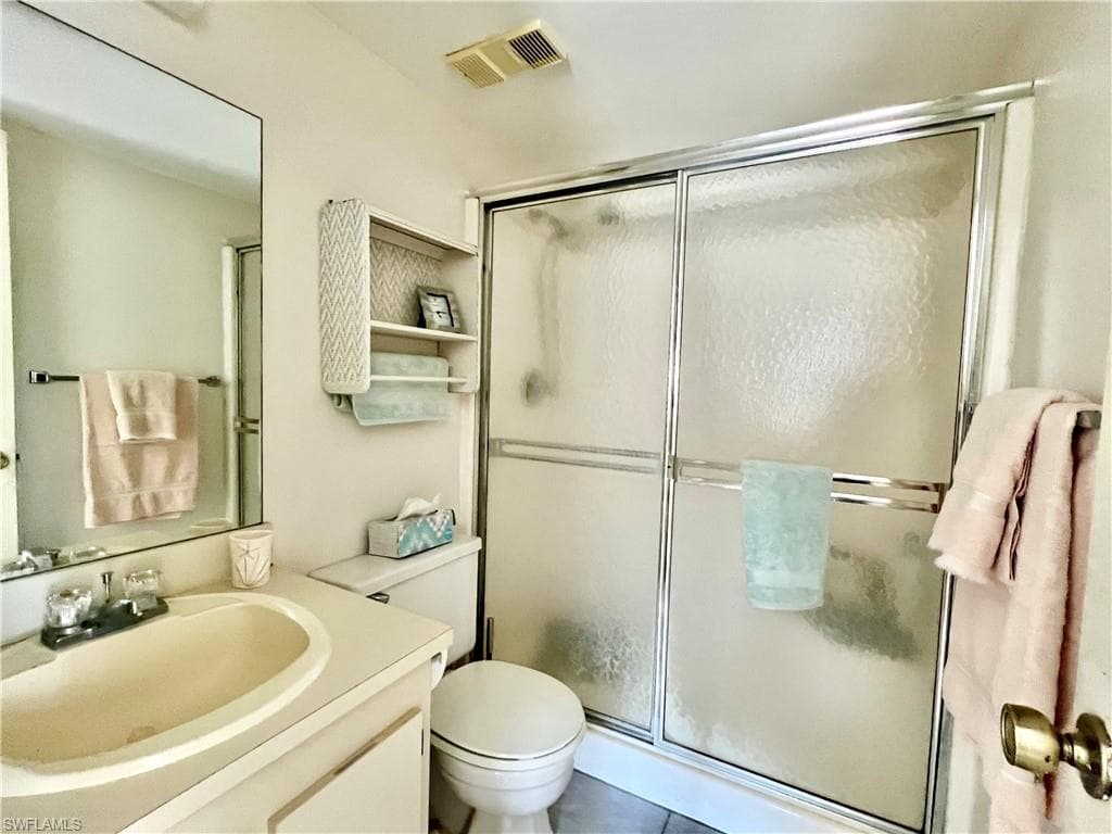 4293 27th Ct SW 203, Naples, FL 34116-22