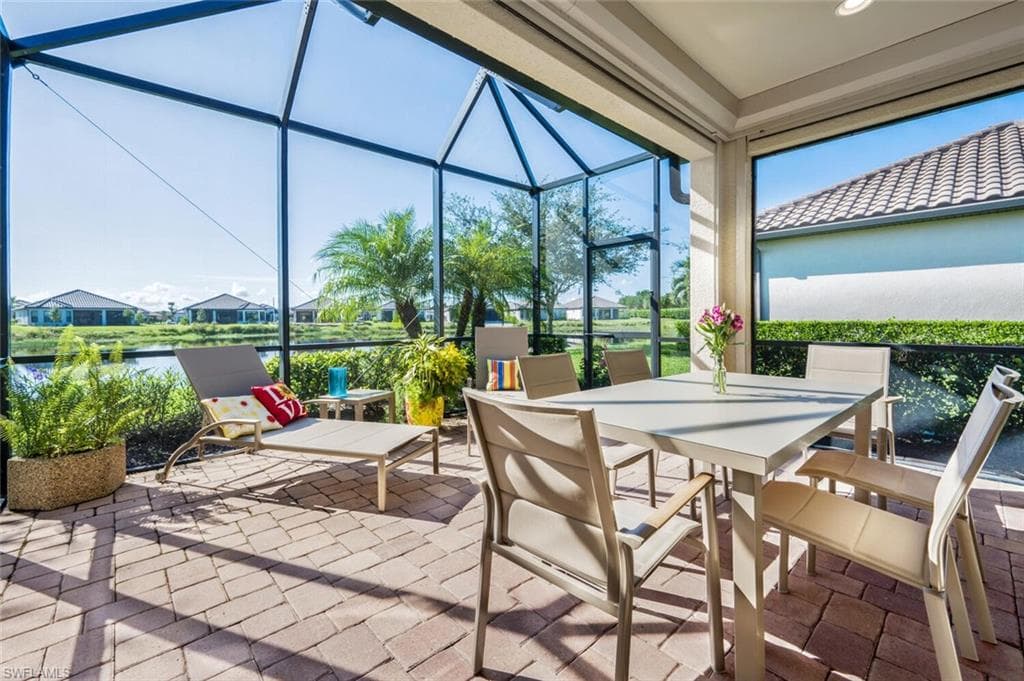 8446 Volaro Way, Naples, FL 34114-1
