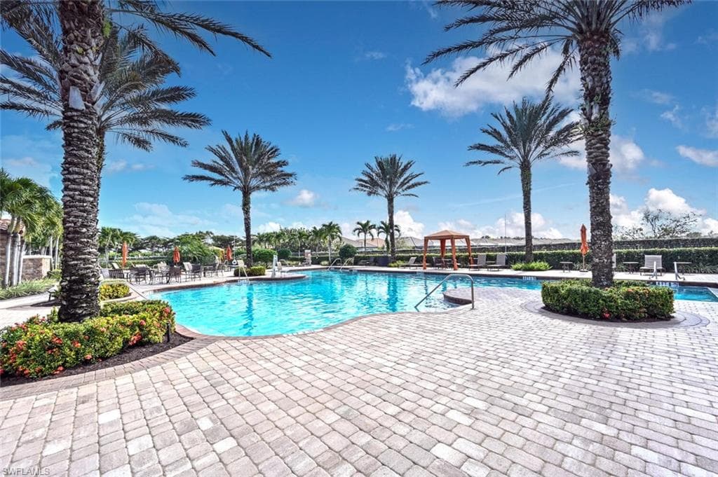 8446 Volaro Way, Naples, FL 34114-34