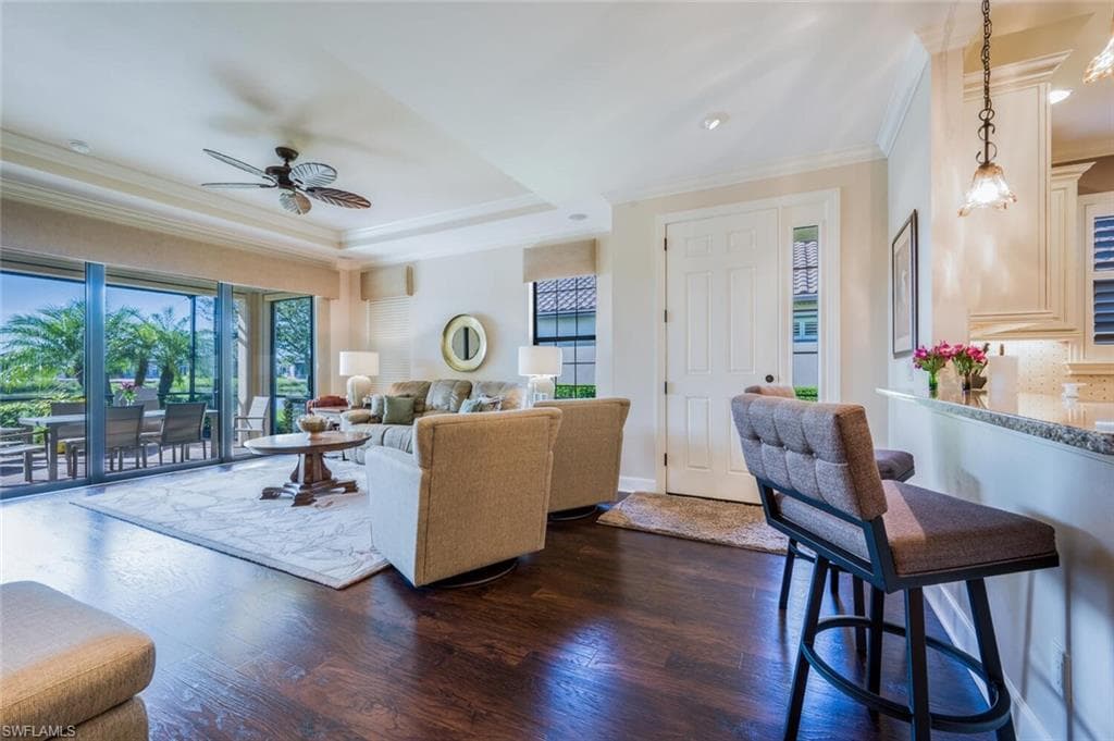 8446 Volaro Way, Naples, FL 34114-5
