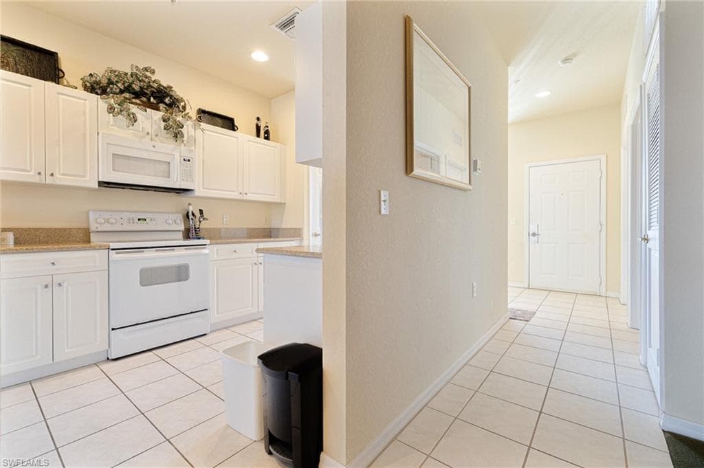 7920 Mahogany Run Ln 1024, Naples, FL 34113-4