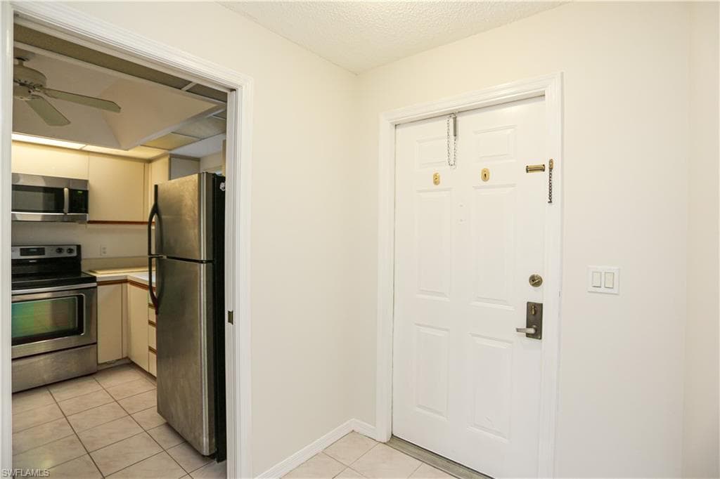 1509 Oyster Catcher Pt 1509, Naples, FL 34105-7