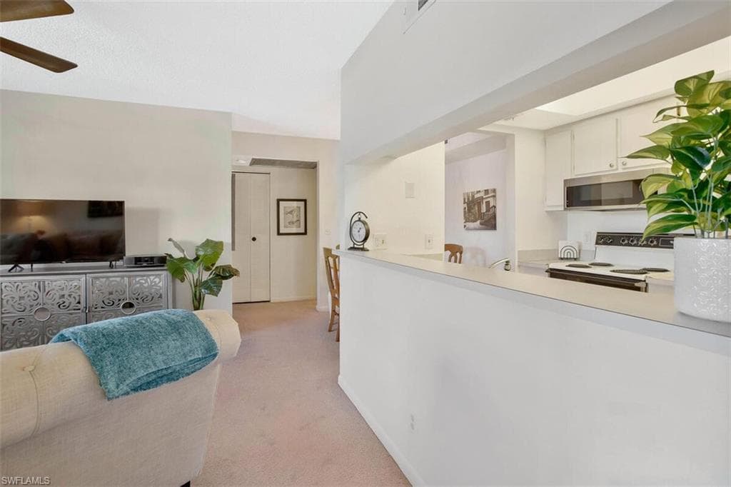 4357 27th Ct SW 204, Naples, FL 34116-10