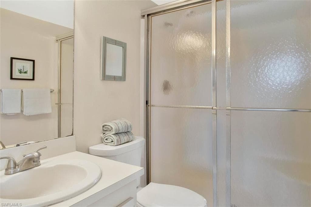 4357 27th Ct SW 204, Naples, FL 34116-15