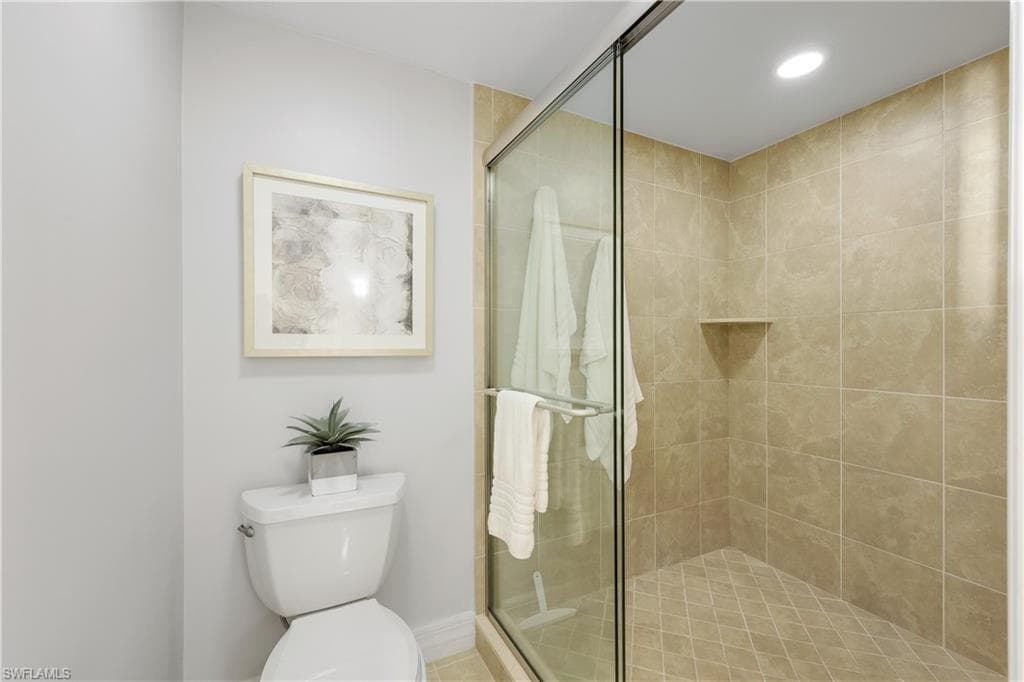 3401 Gulf Shore Blvd N 605, Naples, FL 34103-23