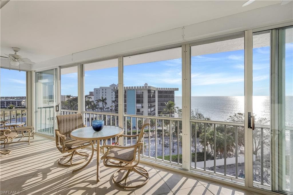 3401 Gulf Shore Blvd N 605, Naples, FL 34103-26
