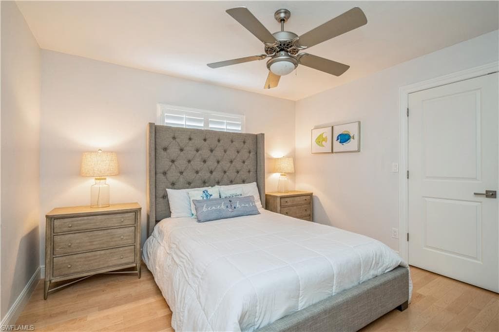 523 107th Ave N, Naples, FL 34108-26