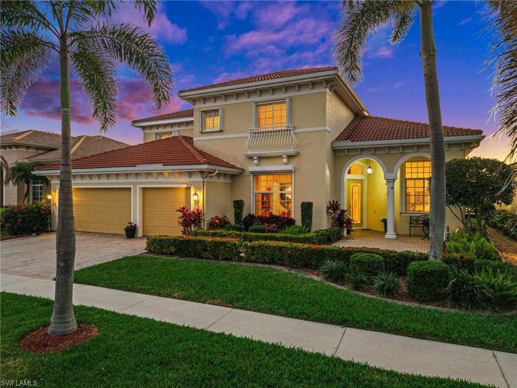 9009 Paseo De Valencia St, Fort Myers, FL 33908-1