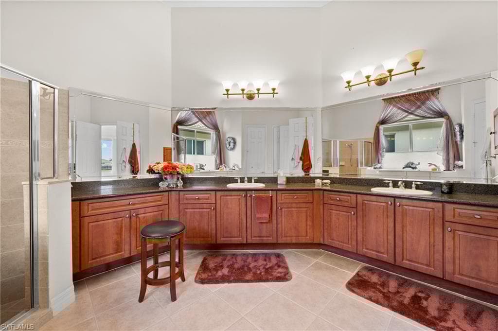 9009 Paseo De Valencia St, Fort Myers, FL 33908-28