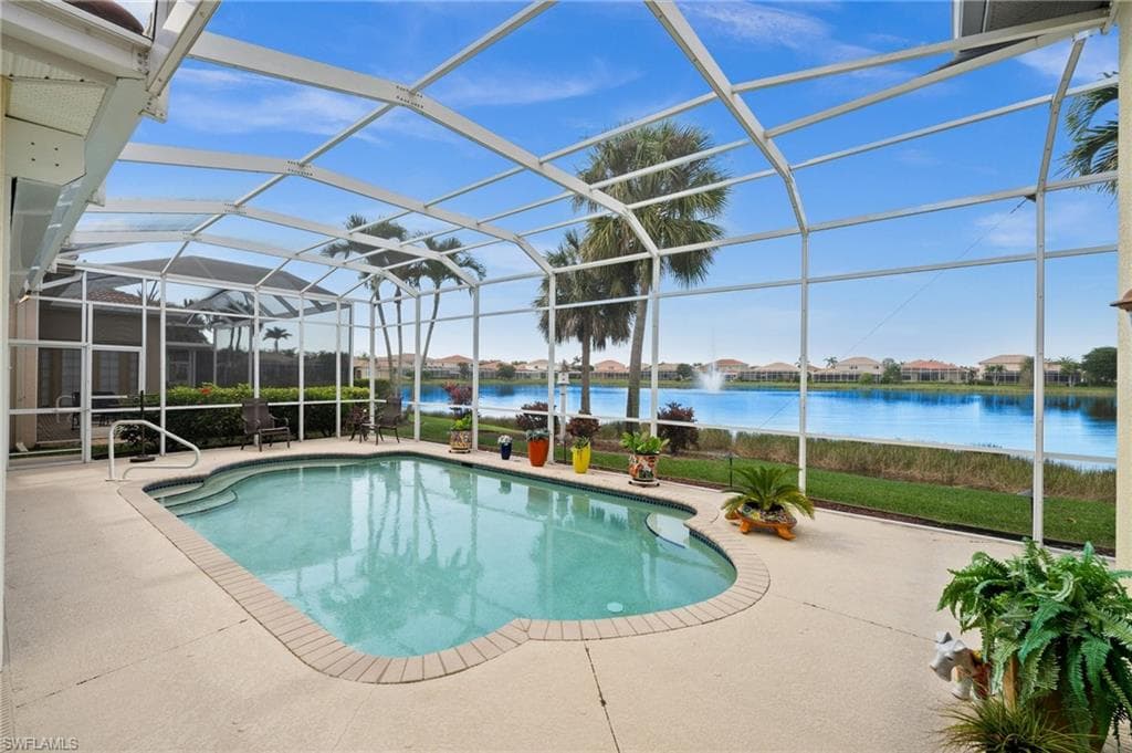 9009 Paseo De Valencia St, Fort Myers, FL 33908-40