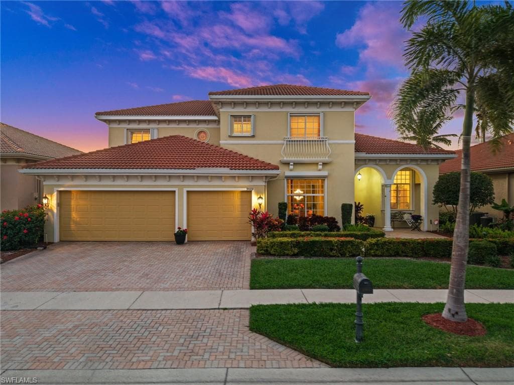 9009 Paseo De Valencia St, Fort Myers, FL 33908-4