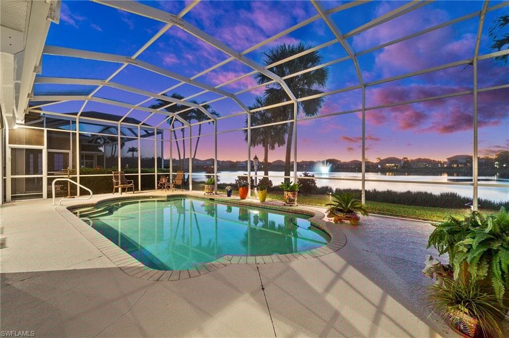 9009 Paseo De Valencia St, Fort Myers, FL 33908-5