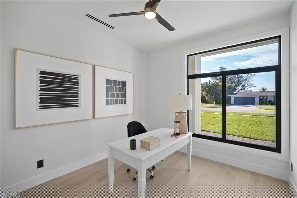 1677 Northgate Dr, Naples, FL 34105-17
